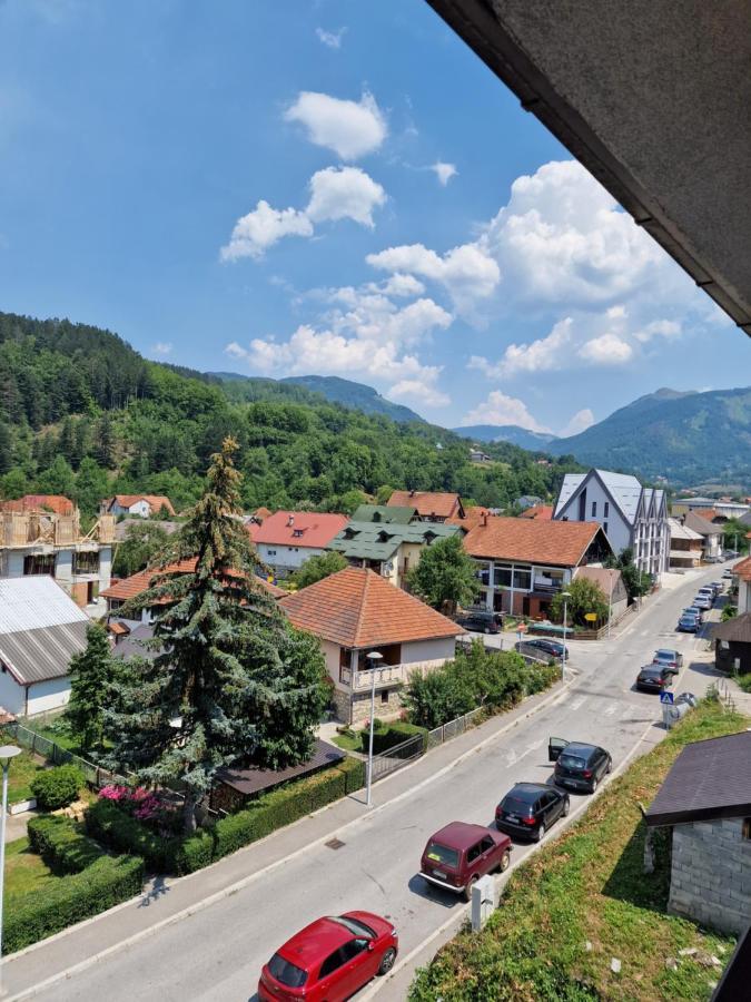 Apartments Gorska 콜라신 외부 사진