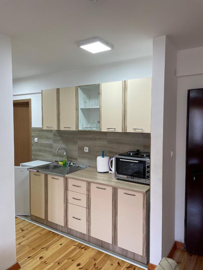 Apartments Gorska 콜라신 외부 사진