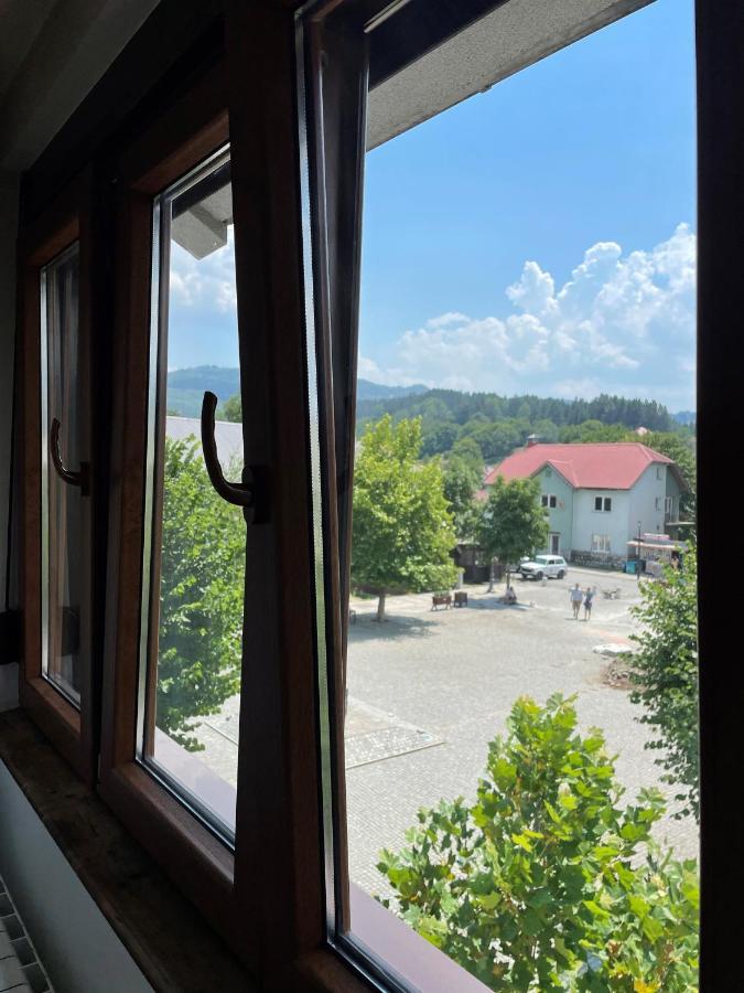 Apartments Gorska 콜라신 외부 사진