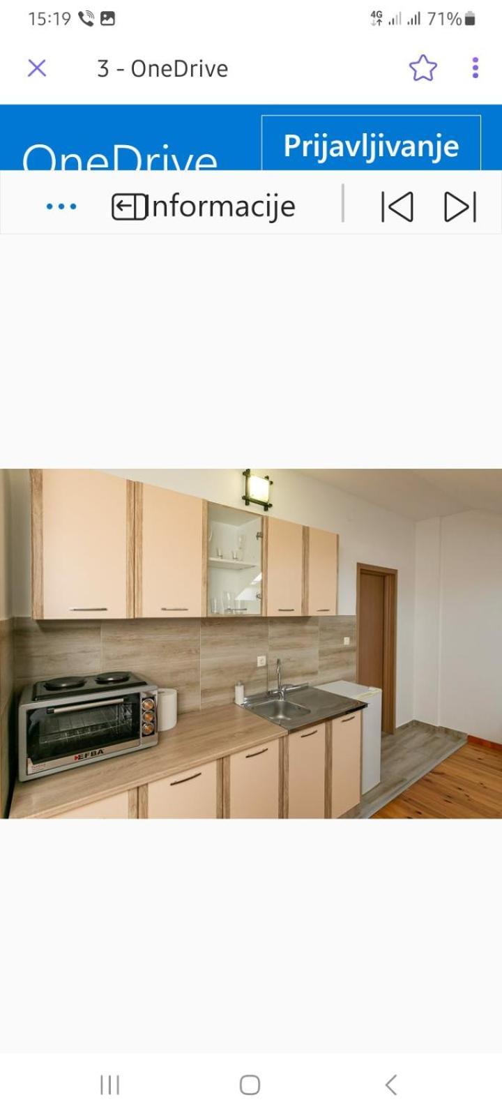Apartments Gorska 콜라신 객실 사진